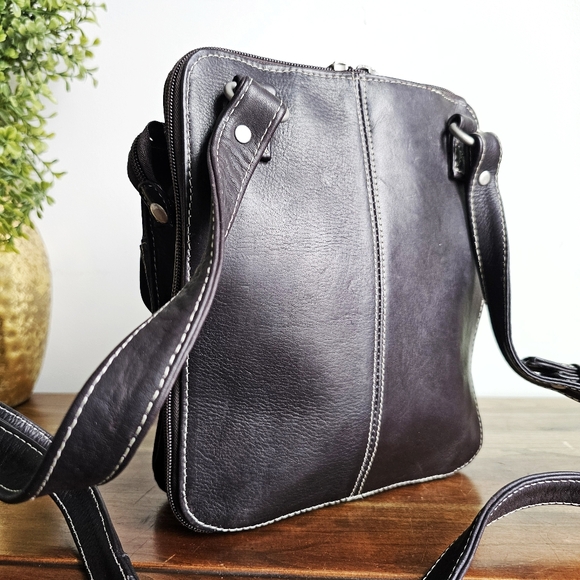 Le Donne Genuine Leather Collection Structured Organizer Shoulder Crossbody Bag - Picture 9 of 16